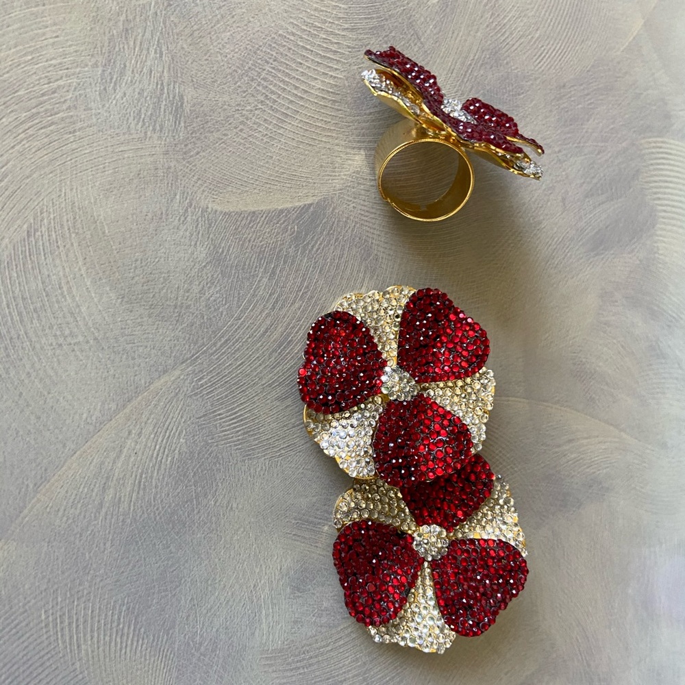 flower earrings